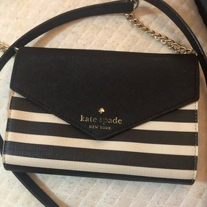 Kate Spade envelope striped purse ♠️